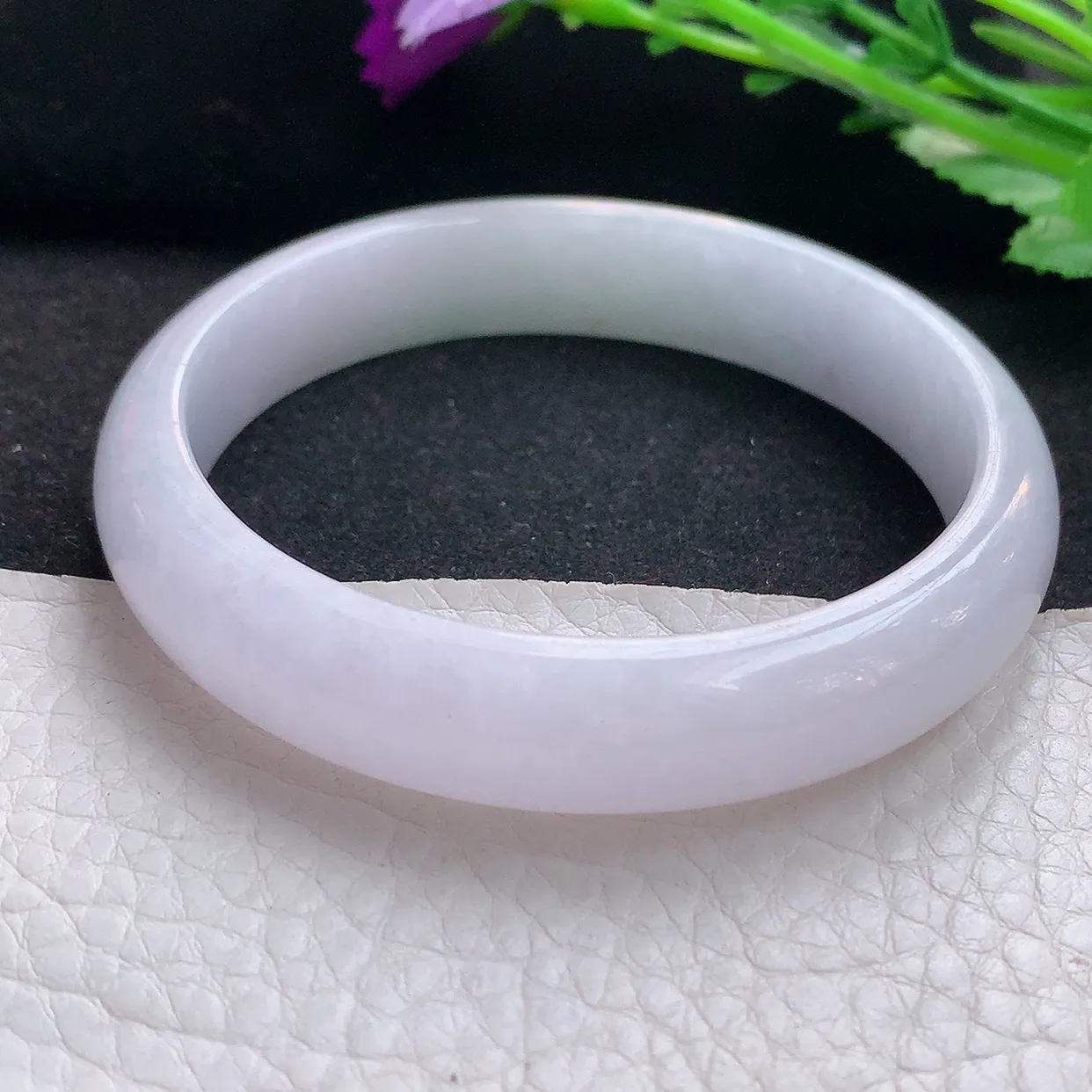 nr自然光57.5*12.2*6.8平安镯 缅甸翡翠A货玉手镯淡冰紫底宽边玉手环