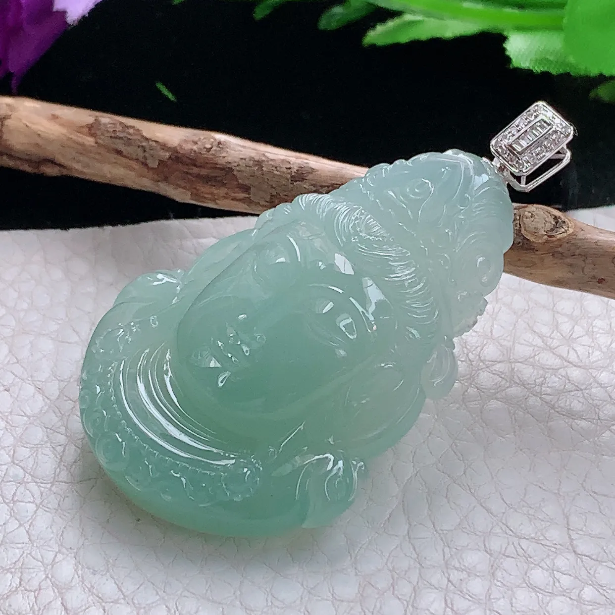 yl实拍53.3*38*11.5缅甸天然翡翠精雕冰晴观音头玉吊坠 观音首菩萨玉挂件