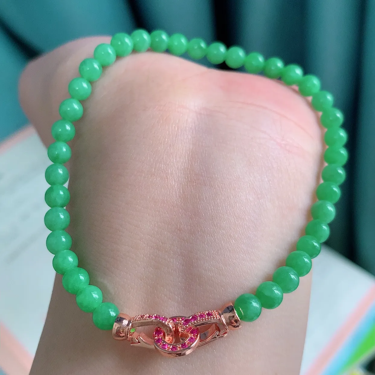 自然光实拍，冰润满绿翡翠手串手链，颜色丰富，料子细腻，高档大气，自戴送礼佳品！#003.3取一尺寸4