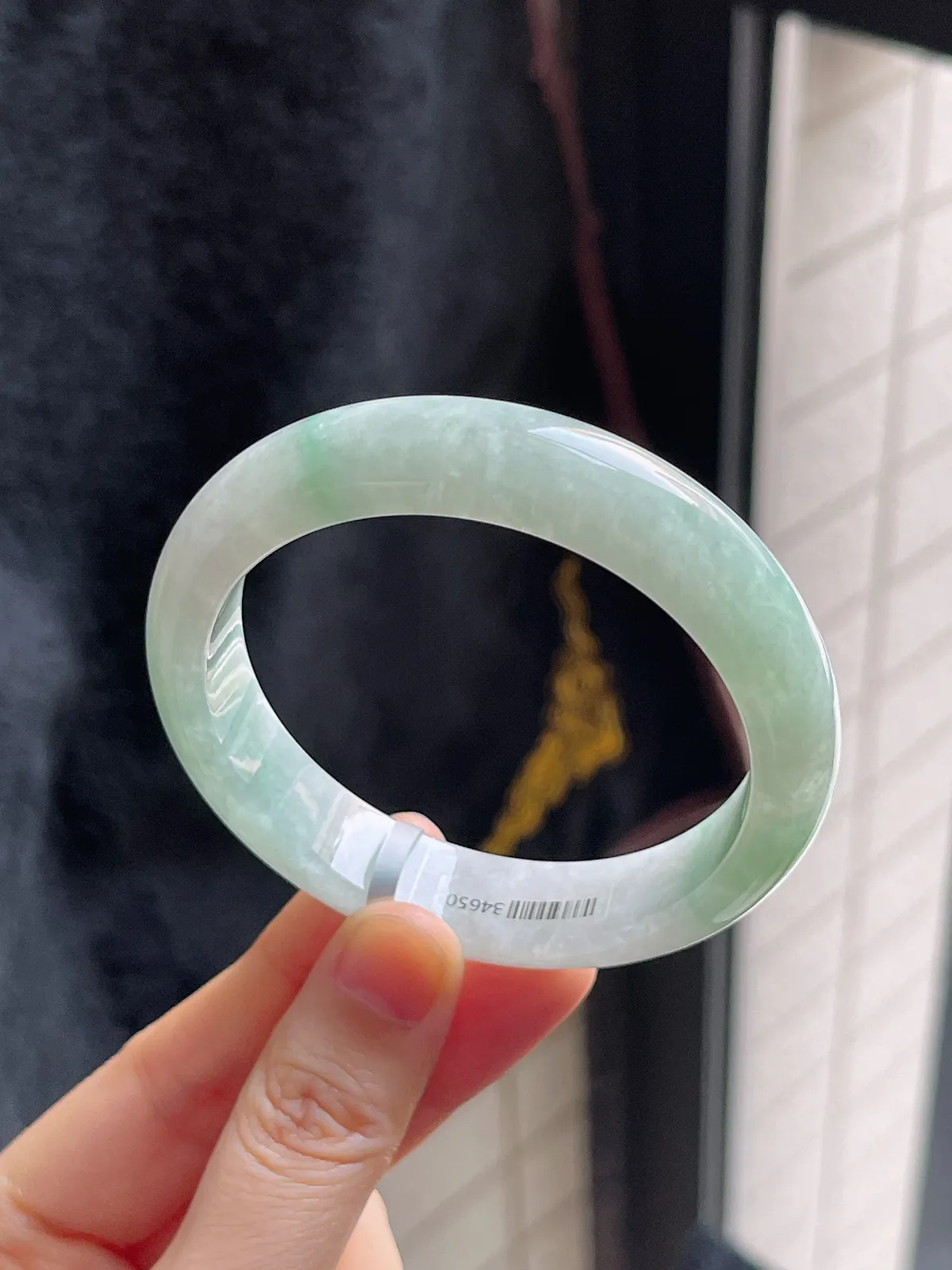 正圈55.7圈口，翡翠糯化种飘花手镯