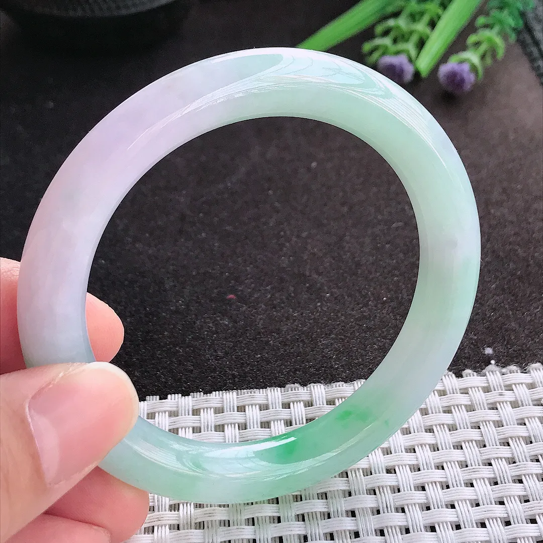 天然A货翡翠55/10.2/9.6老坑精美冰润飘阳绿圆条手镯翡翠玉镯手环