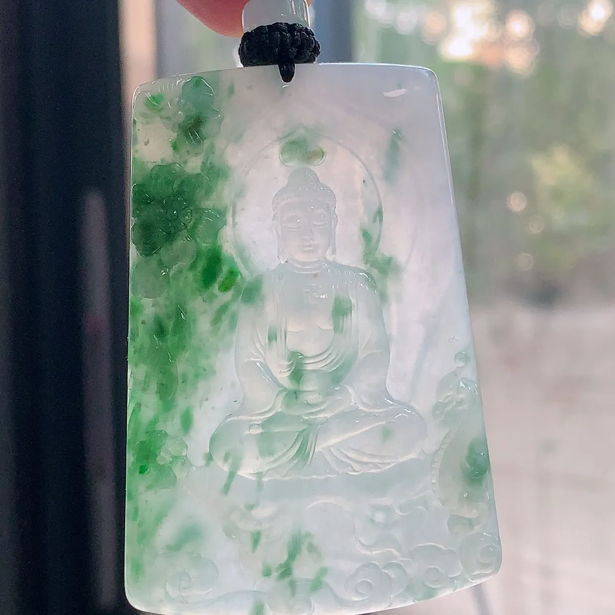 yl实拍63.2*43.2*6缅甸天然翡翠精雕冰飘绿大日如来 花开见佛玉吊坠