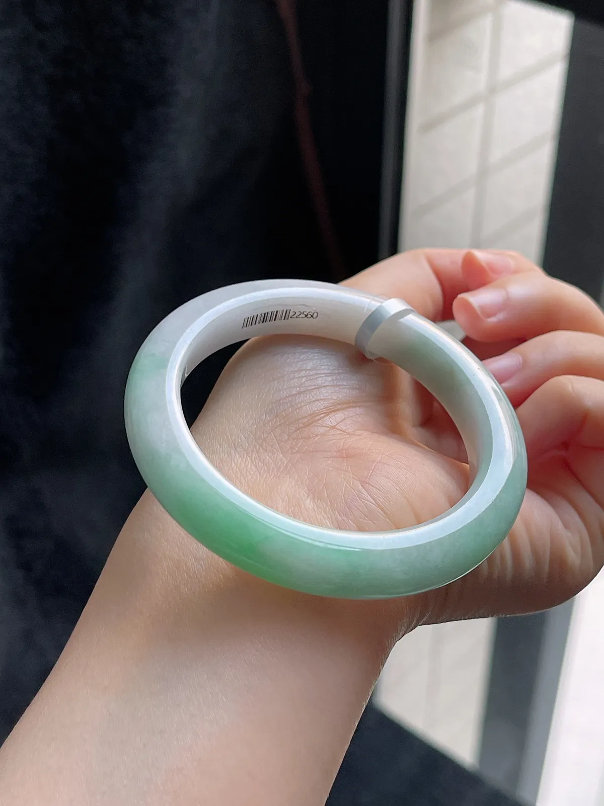 正圈54.2圈口，翡翠糯化种飘花手镯