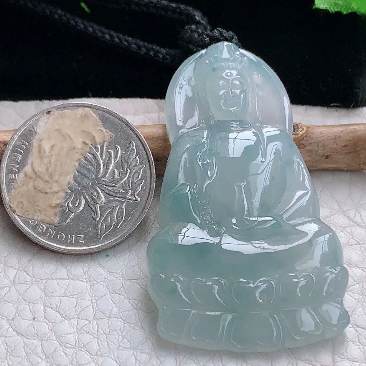 yl实拍54.8*30.8*5.8缅甸天然翡翠精雕冰紫底正庄观音玉吊坠 持瓶观音玉挂件