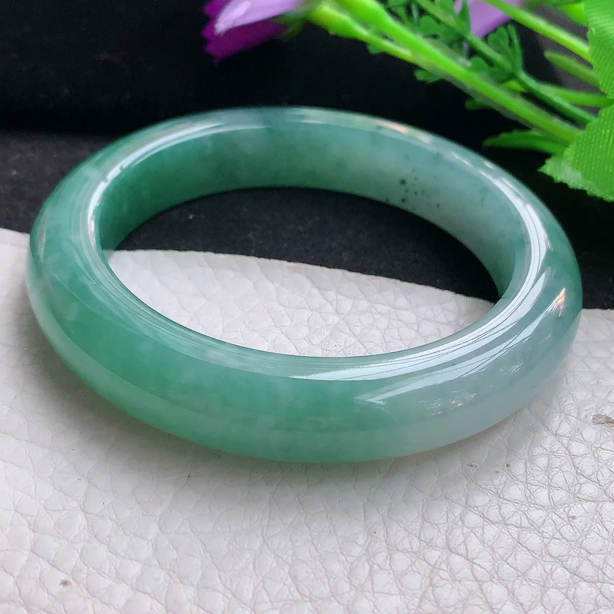 yh自然光56.5*12.5*9.8平安镯 翡翠玉手镯冰胶油绿宽边玉手环