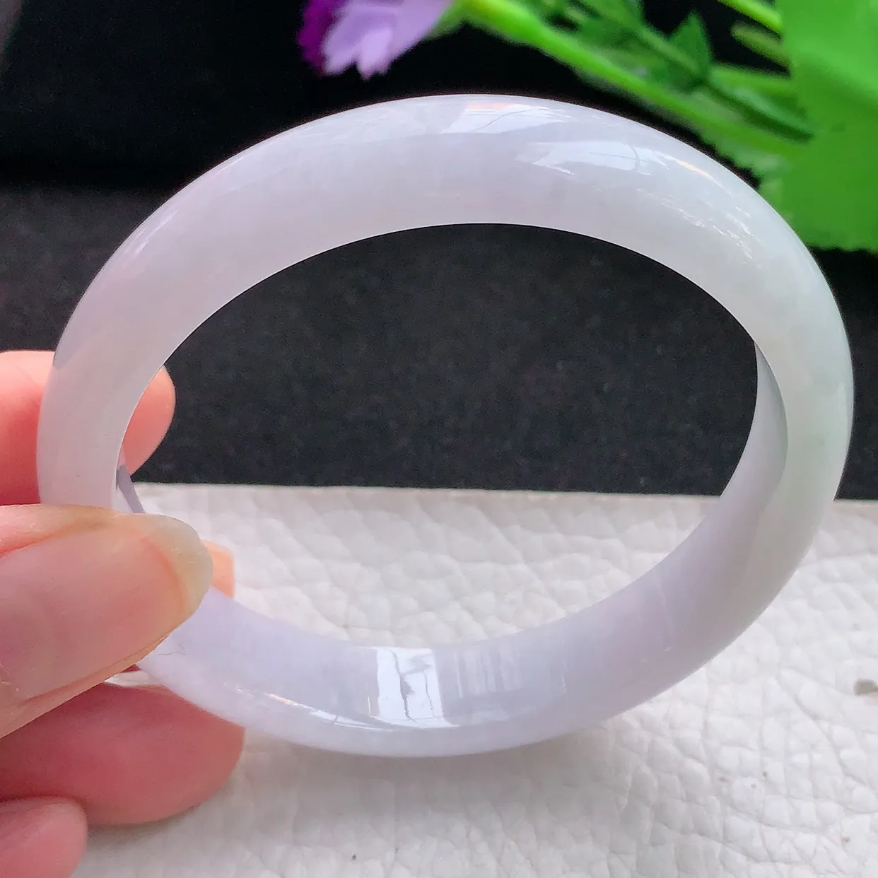 nr自然光57.5*12.2*6.8平安镯 缅甸翡翠A货玉手镯淡冰紫底宽边玉手环