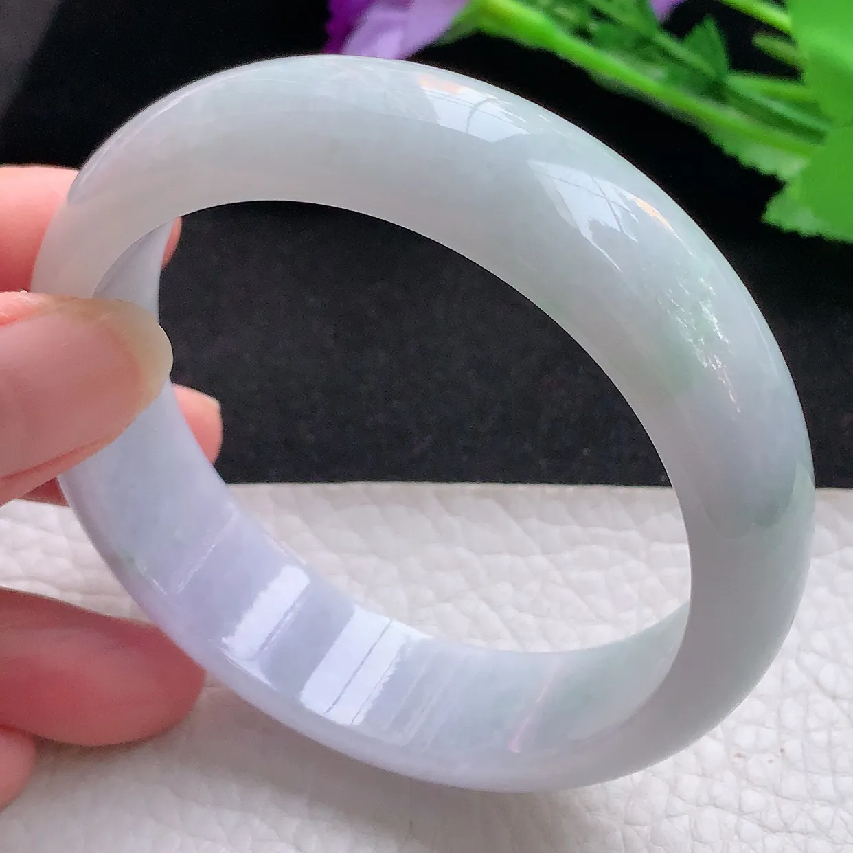 nr自然光59.5*16.8*8轮胎镯 缅甸翡翠A货玉手镯春带彩宽边玉手环