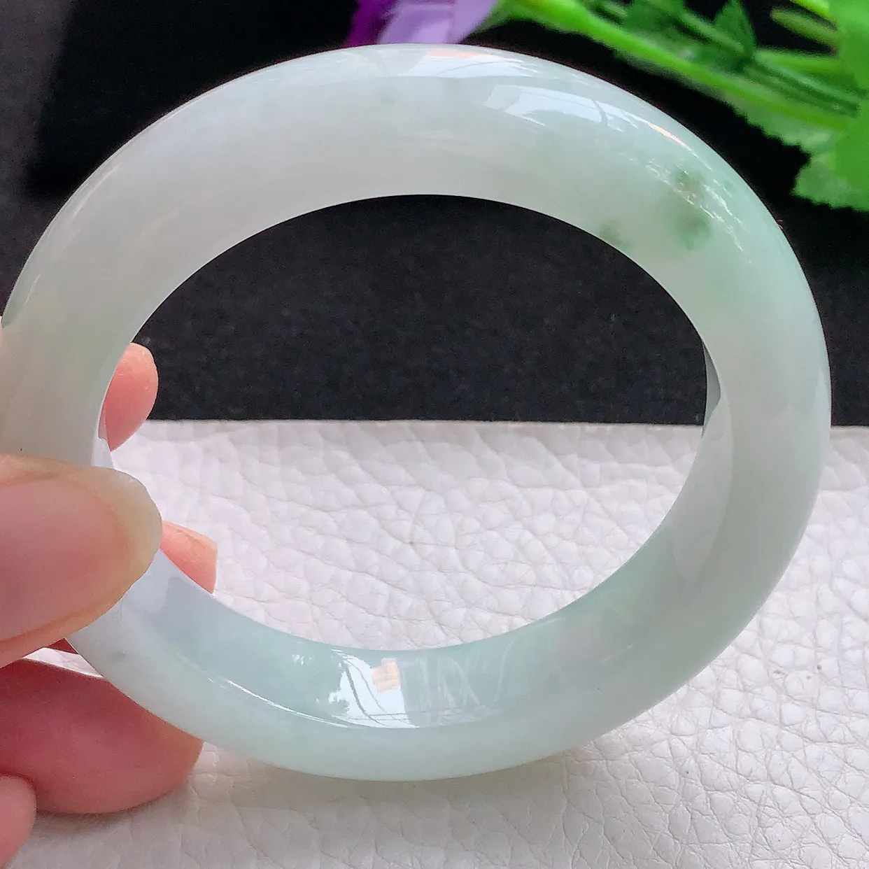 nr自然光55.5*13*10平安镯 缅甸翡翠A货玉手镯飘花厚装宽边玉手环