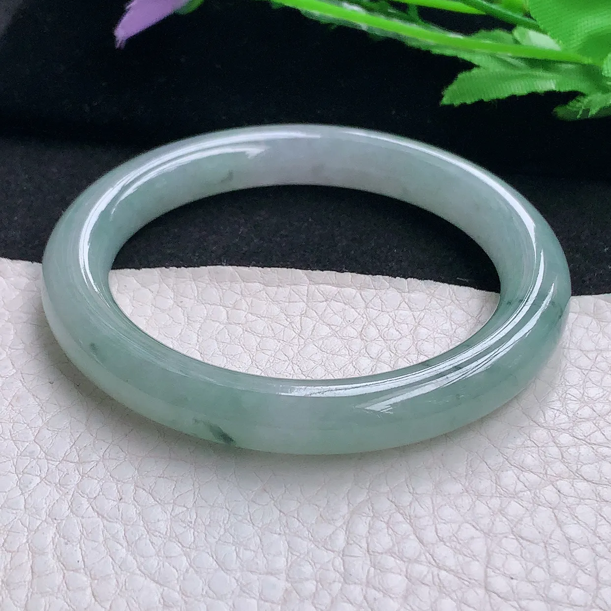 xx自然光56*9.4美人镯 缅甸翡翠A货玉手镯冰飘花圆条玉手环