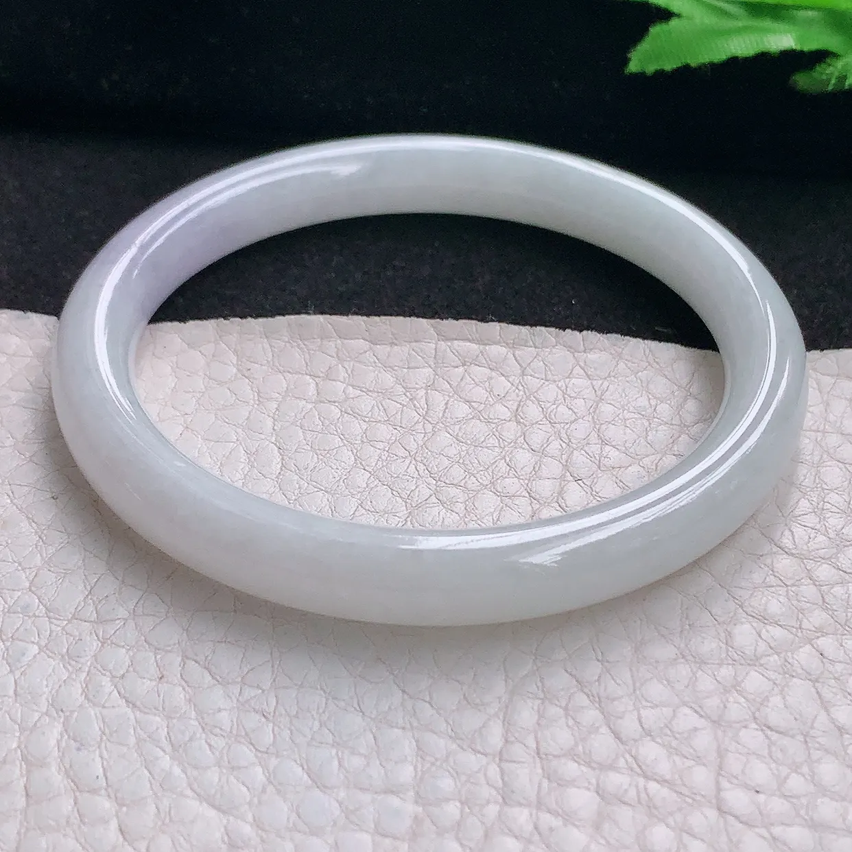 xx自然光55.8*8.2*7.6叮当镯 缅甸翡翠A货玉手镯飘紫秀气圆条玉手环 美人镯