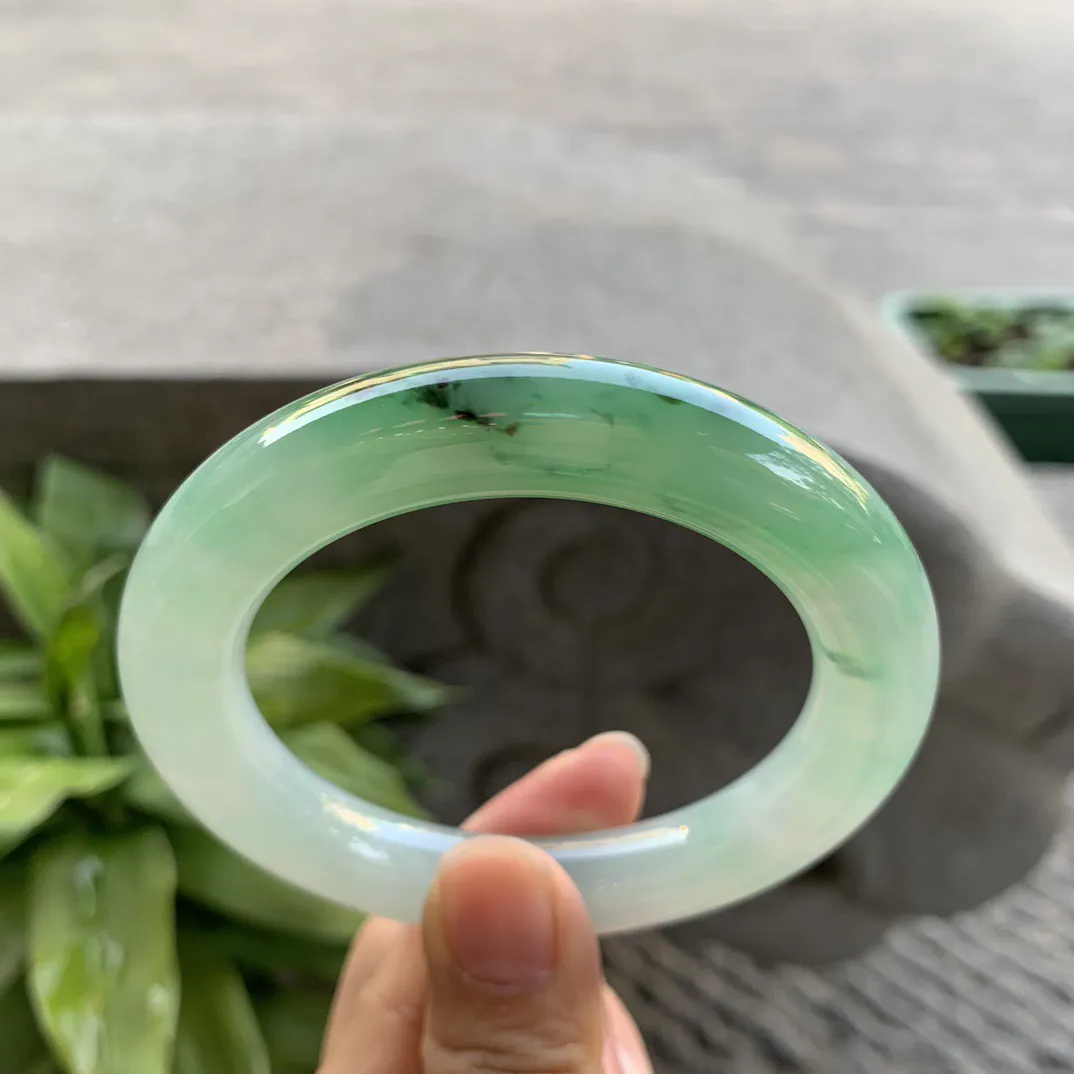 圈口 56.6-11.4【冰飘绿圆条手镯】圆条56 57可戴