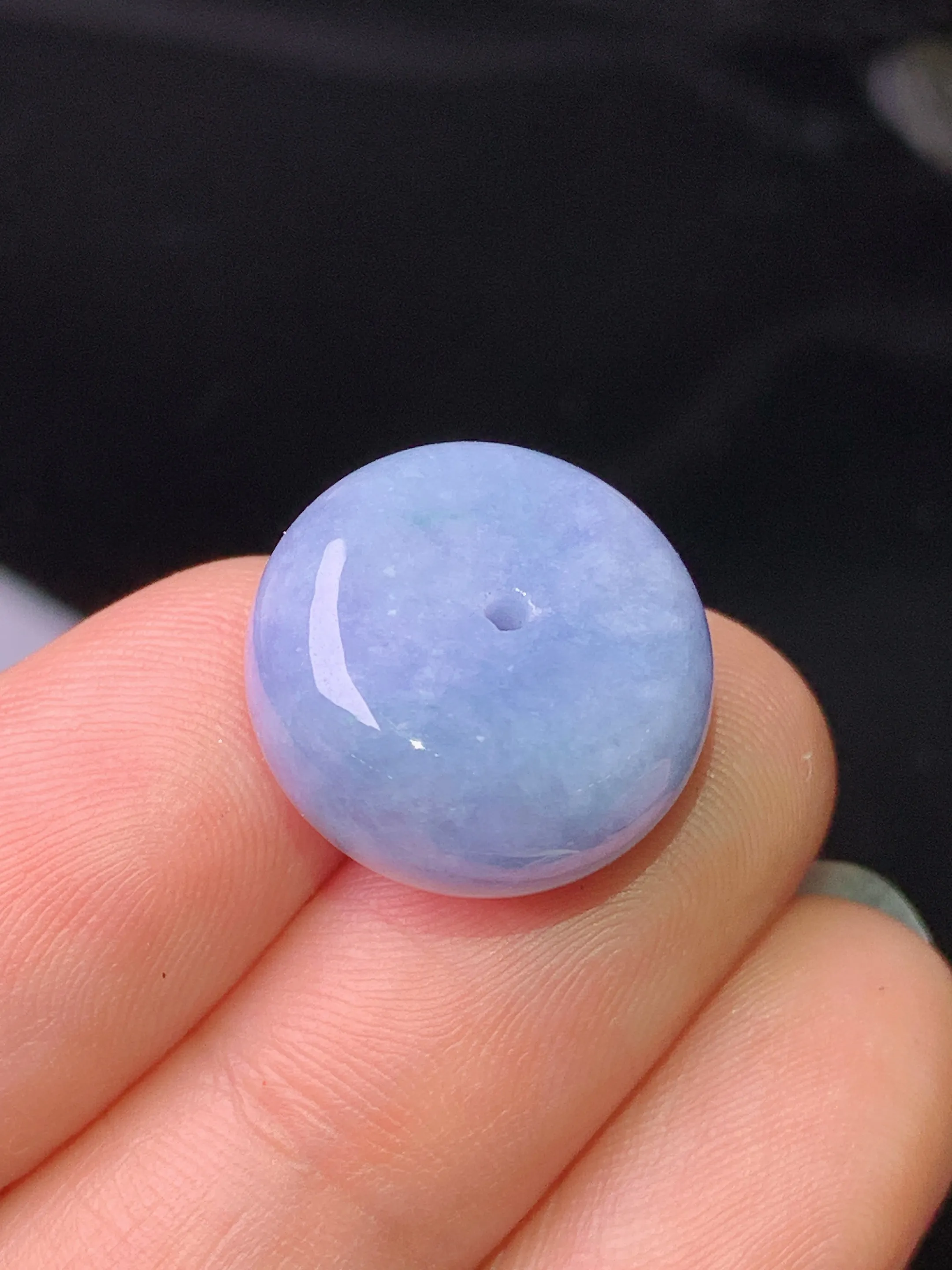 紫罗兰路路通吊坠 玉质细腻 色泽清新艳丽 整体尺寸15.6*6.3