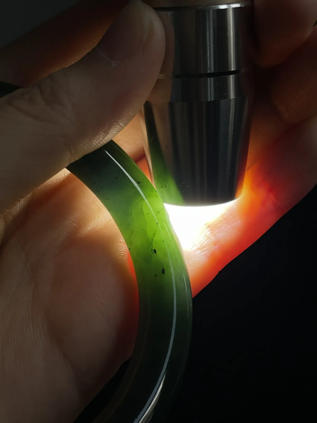 圆镯59.7圈口，和田玉（碧玉）手镯