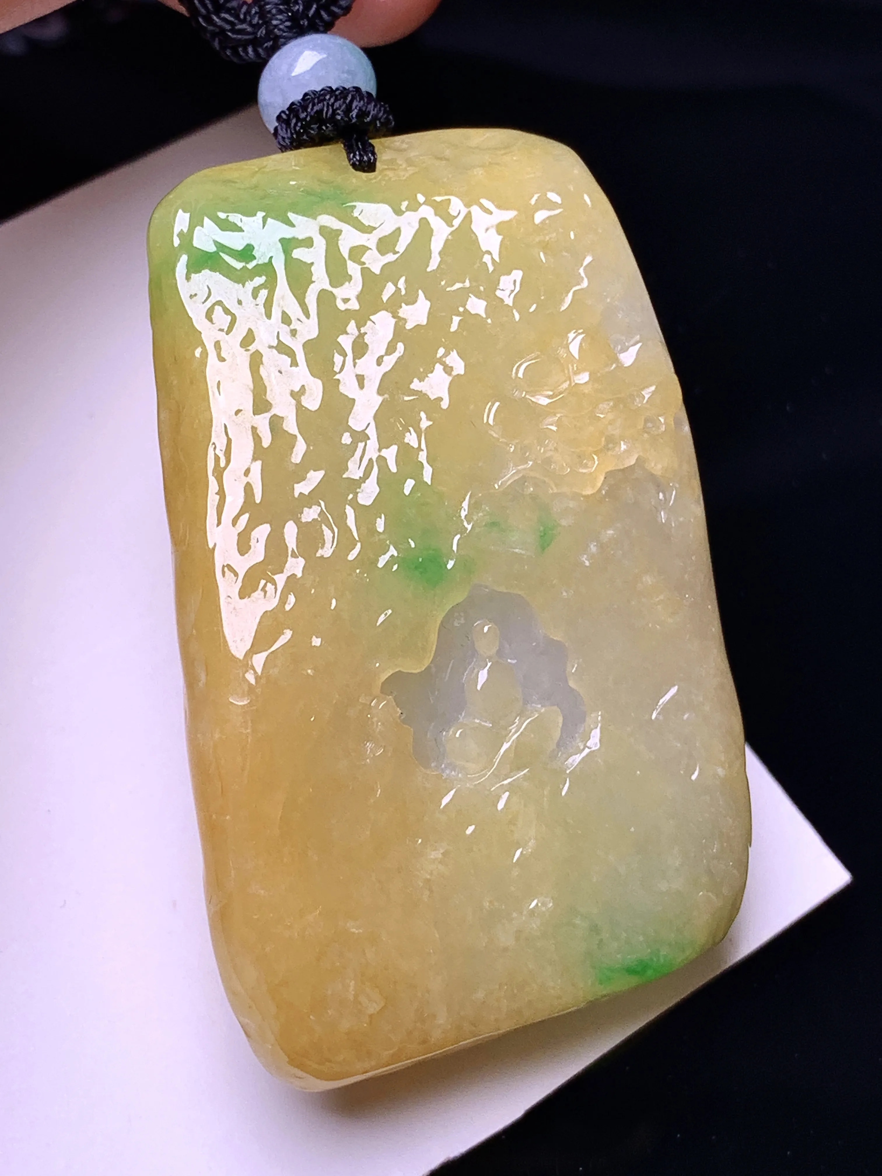 黄翡悟道吊坠 玉质细腻 色泽清新艳丽 整体尺寸50.8*31*10.2