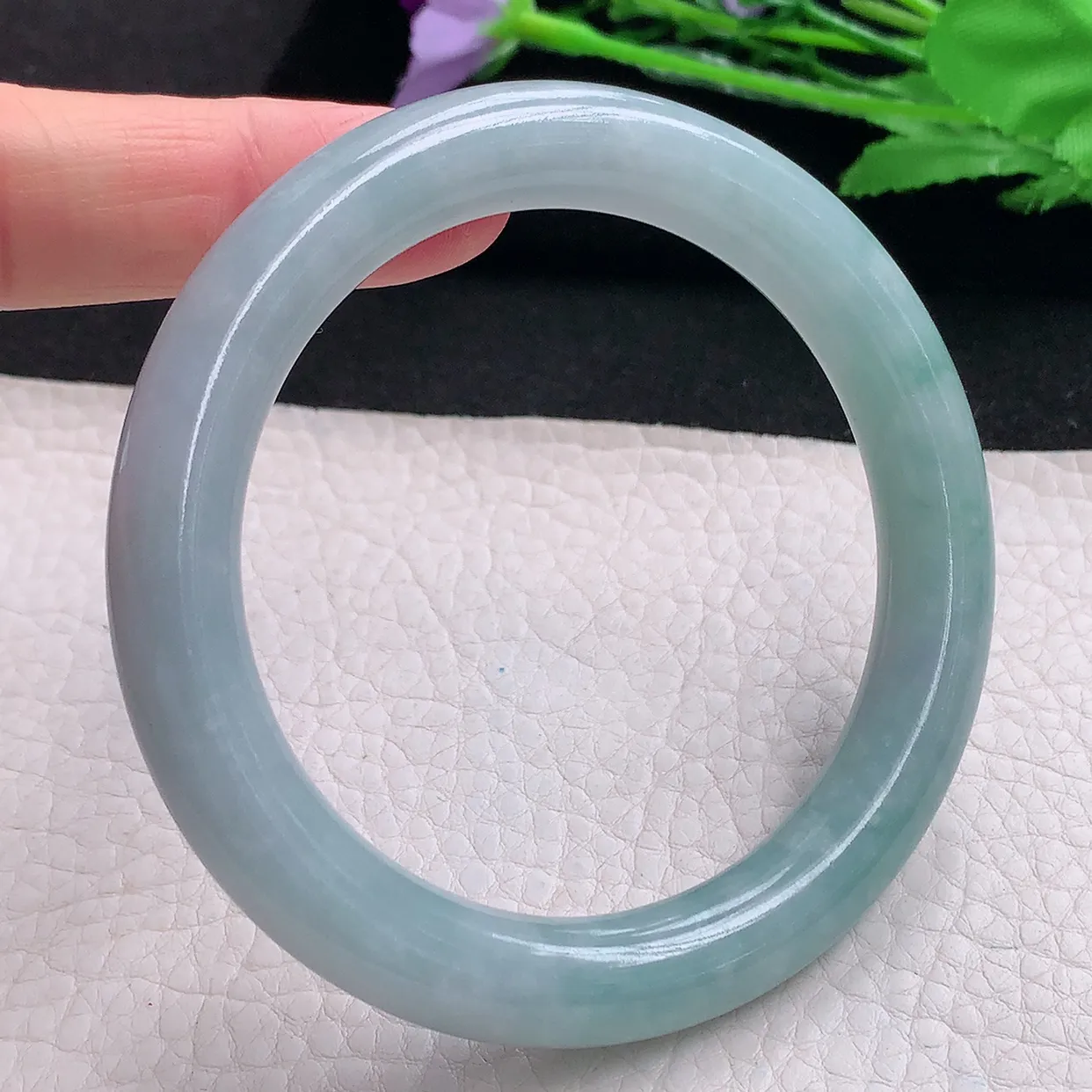 js自然光58.5*10.5*10.2美人镯 缅甸翡翠A货玉手镯蓝绿韵圆条玉手环 叮当镯