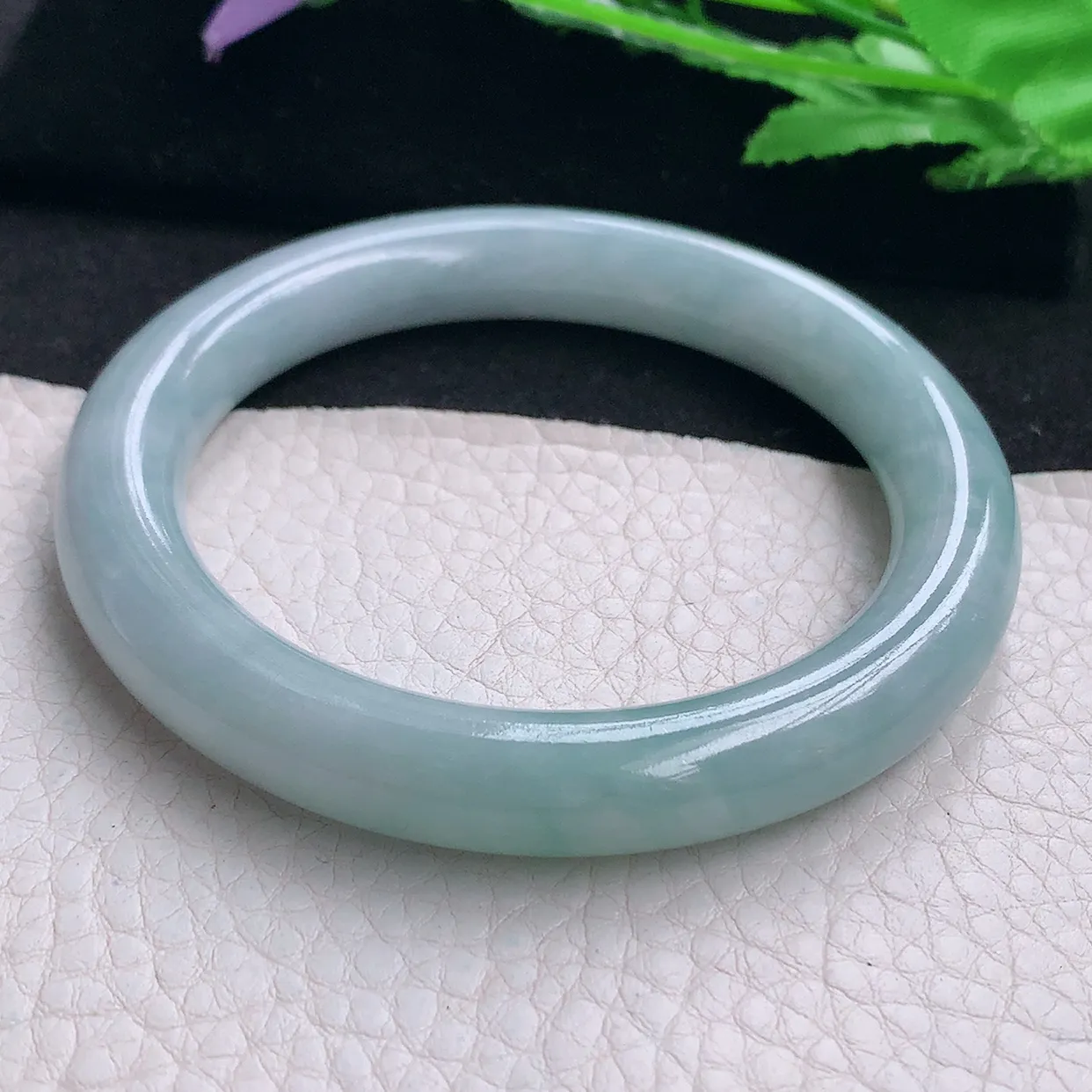 js自然光58.5*10.5*10.2美人镯 缅甸翡翠A货玉手镯蓝绿韵圆条玉手环 叮当镯