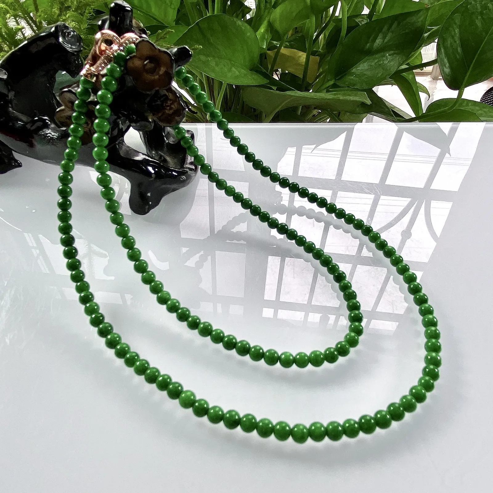 缅甸天然翡翠A货，卡4.2水润满绿阳绿小米珠小圆珠项链手链，尺寸：4.2mm/155颗，长度610mm，重量：19.07g