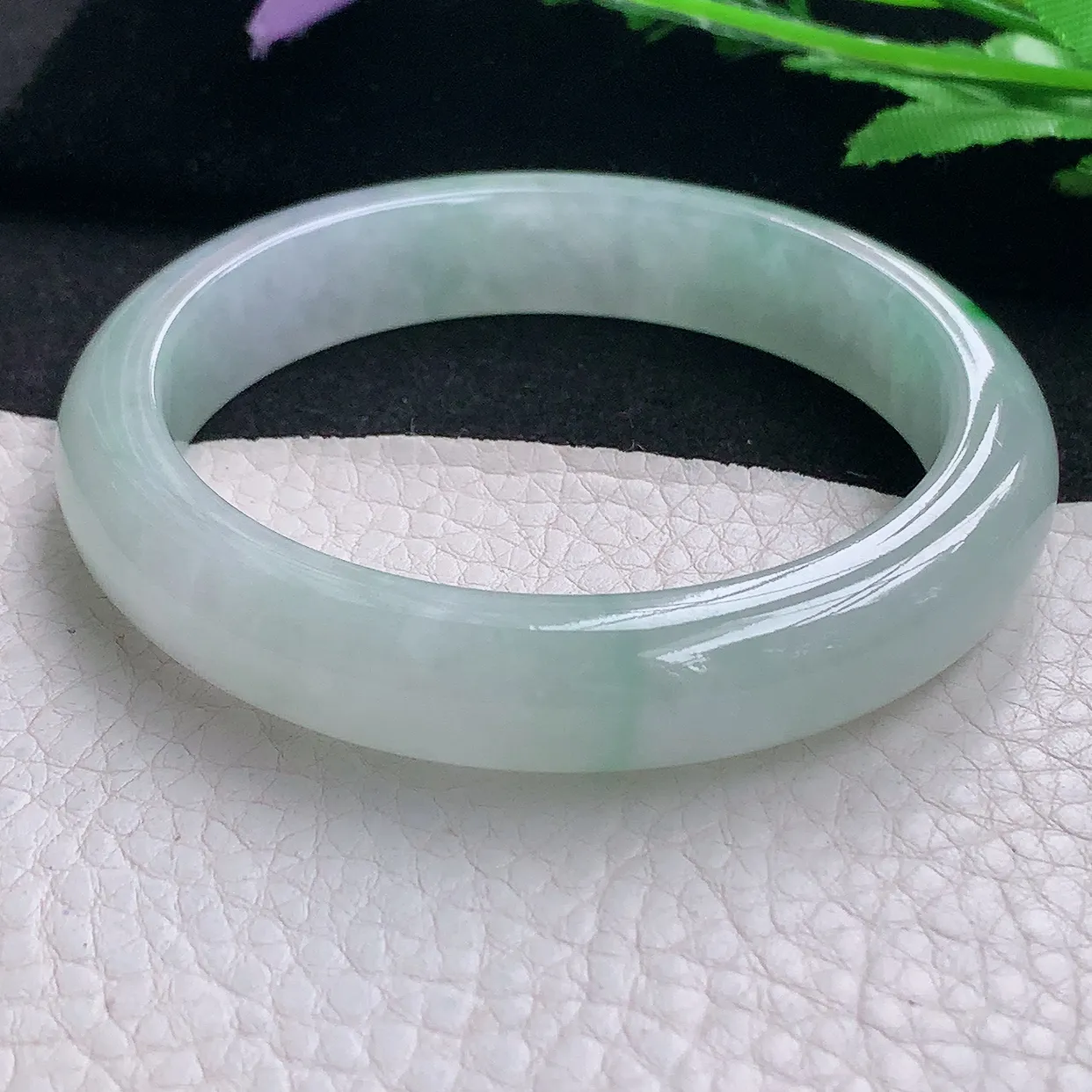 xx自然光58.5*12*8.8平安镯 缅甸翡翠A货玉手镯冰润飘阳绿宽边玉手环