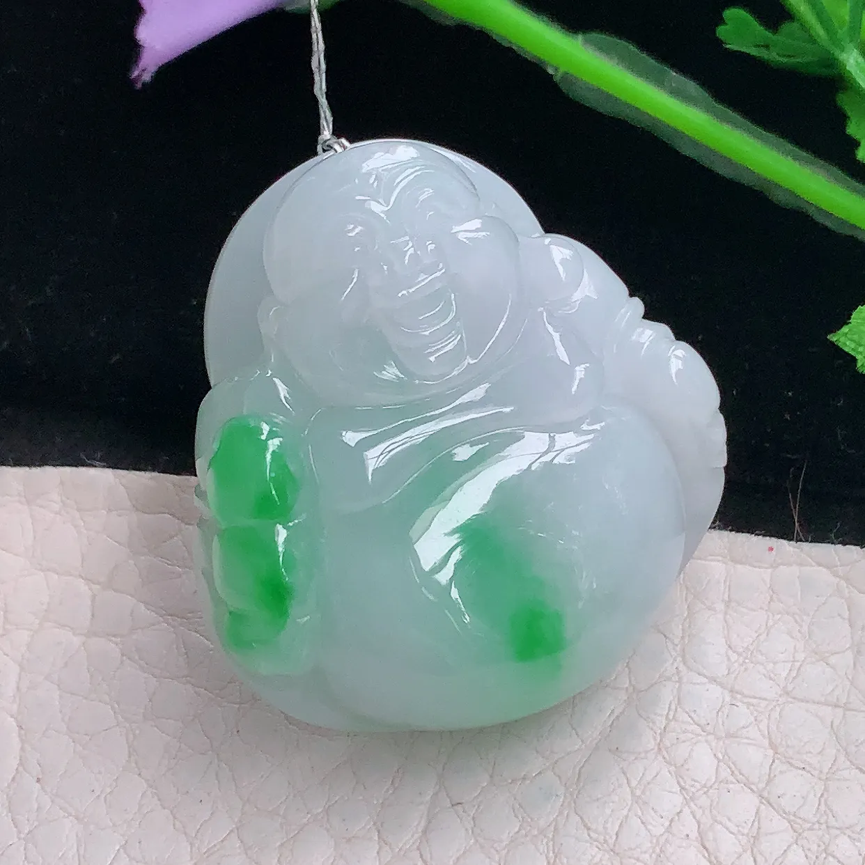 Xqa实拍36.3*34.812天然缅甸翡翠飘阳绿佛公吊坠 大肚弥勒佛项坠