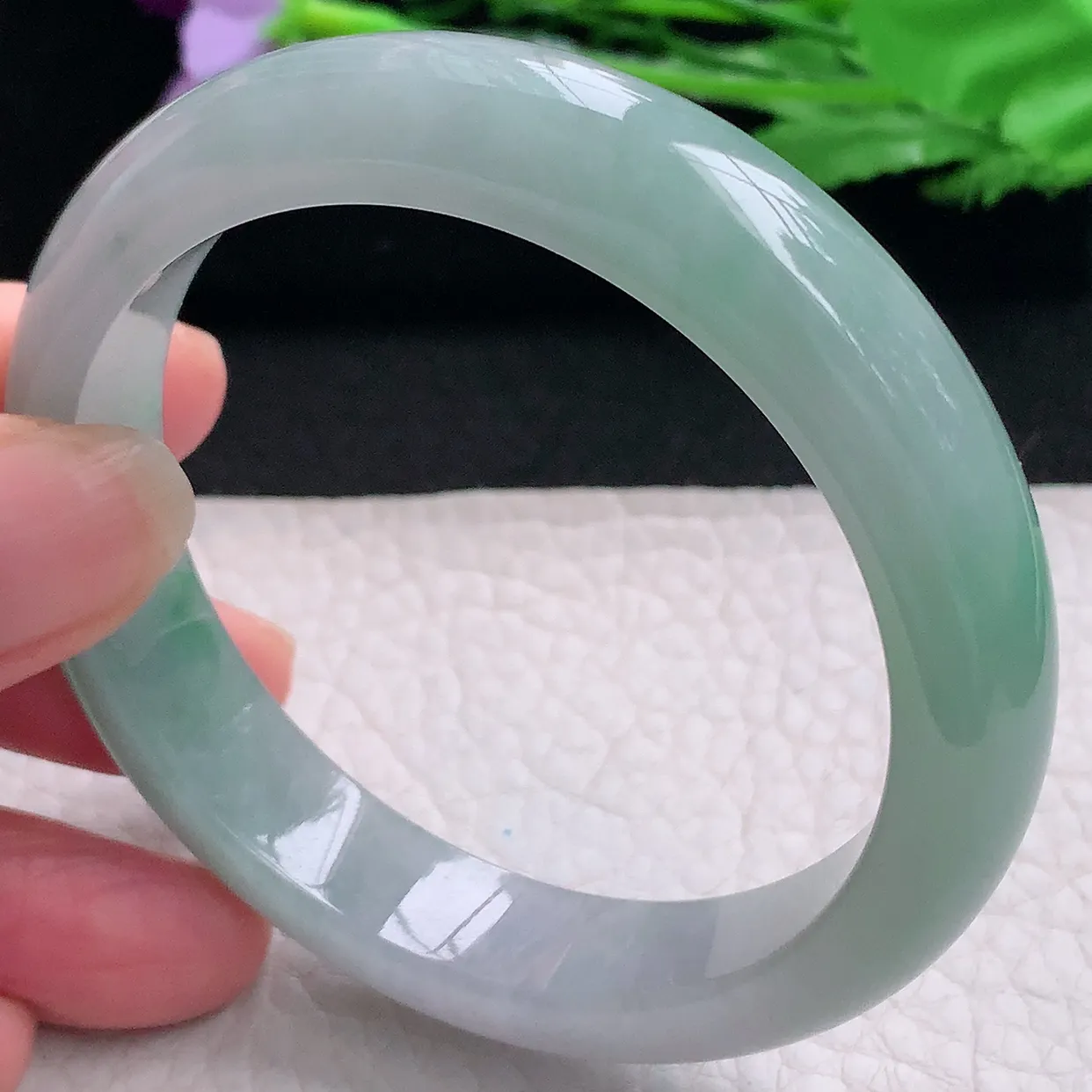 pj自然光55.8*12.3*8平安镯 缅甸翡翠A货玉手镯水灵飘绿宽边玉手环