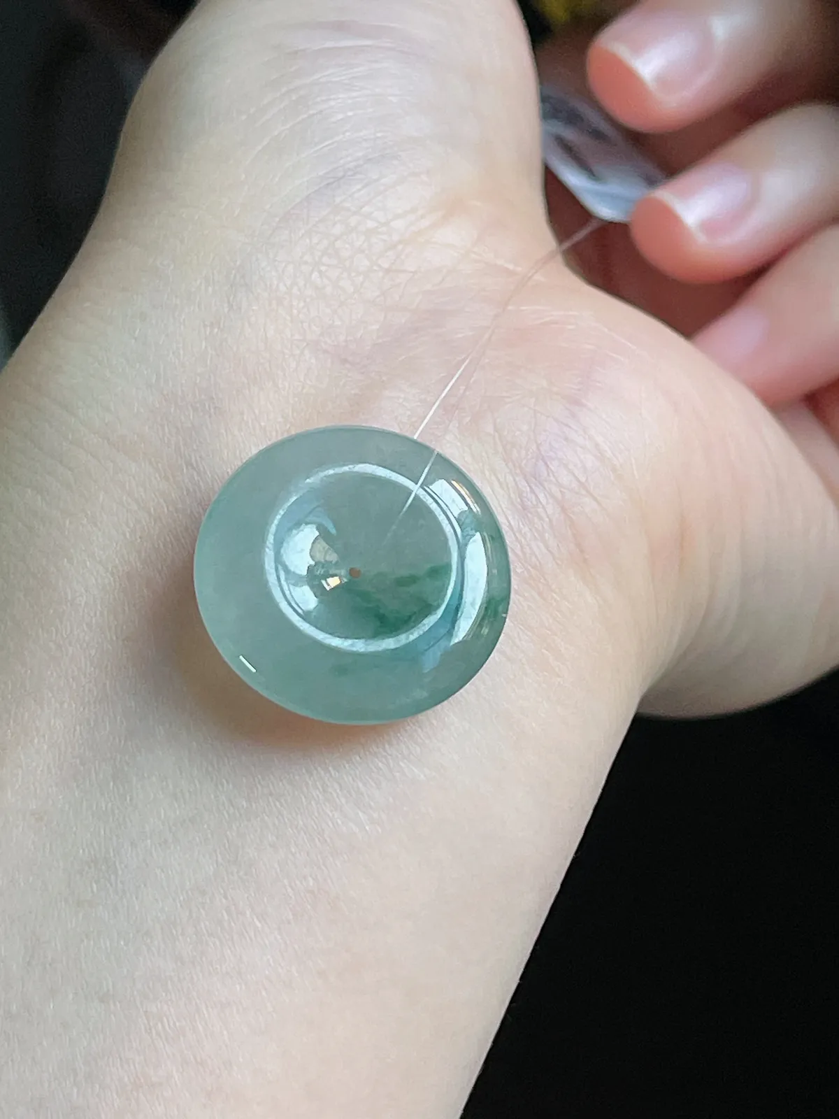 翡翠冰糯种淡绿色平安扣