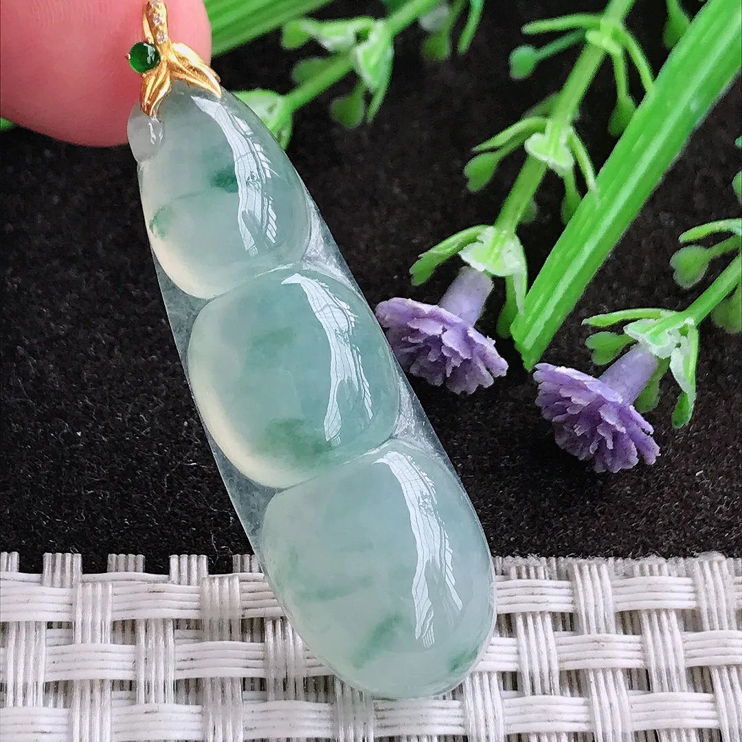 天然A货翡翠43/14/7.1老坑18k金镶嵌冰种果冻胶飘花四季豆吊坠翡翠挂件