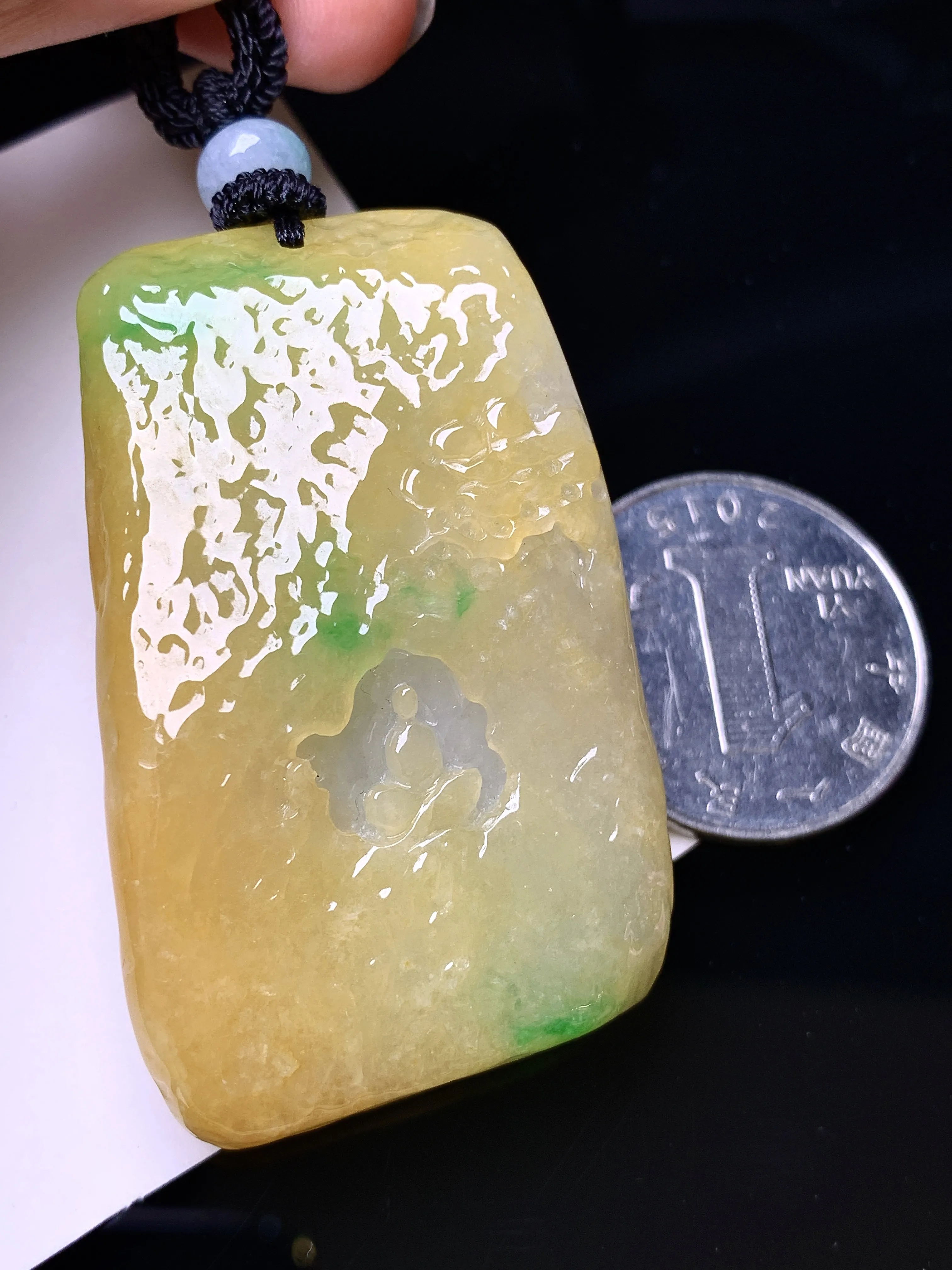 黄翡悟道吊坠 玉质细腻 色泽清新艳丽 整体尺寸50.8*31*10.2