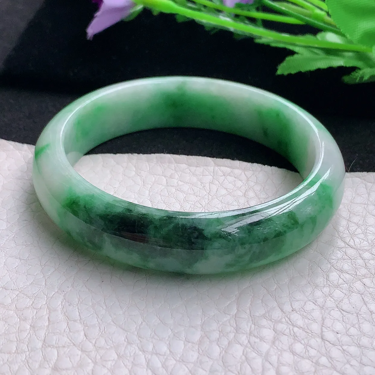 zjf自然光57.5*14.2*7.2平安镯 缅甸翡翠A货玉手镯辣绿宽边玉手环