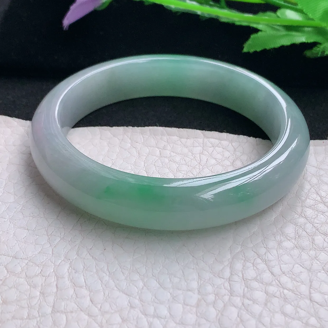 pj自然光55.8*12.3*8平安镯 缅甸翡翠A货玉手镯水灵飘绿宽边玉手环