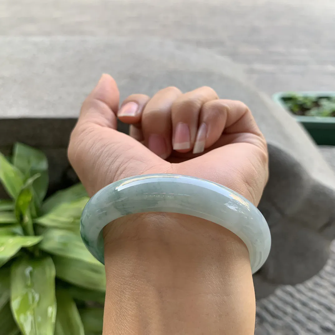 圈口 54-12.4-8.1【飘辣绿正圈手镯】正圈 54 55可戴