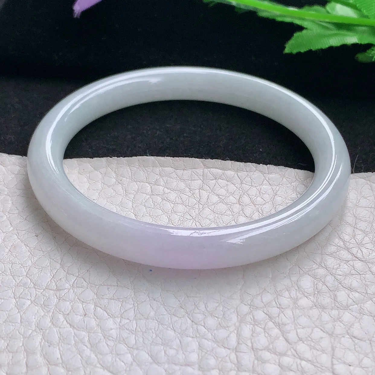 xx自然光55.8*8.2*7.6叮当镯 缅甸翡翠A货玉手镯飘紫秀气圆条玉手环 美人镯