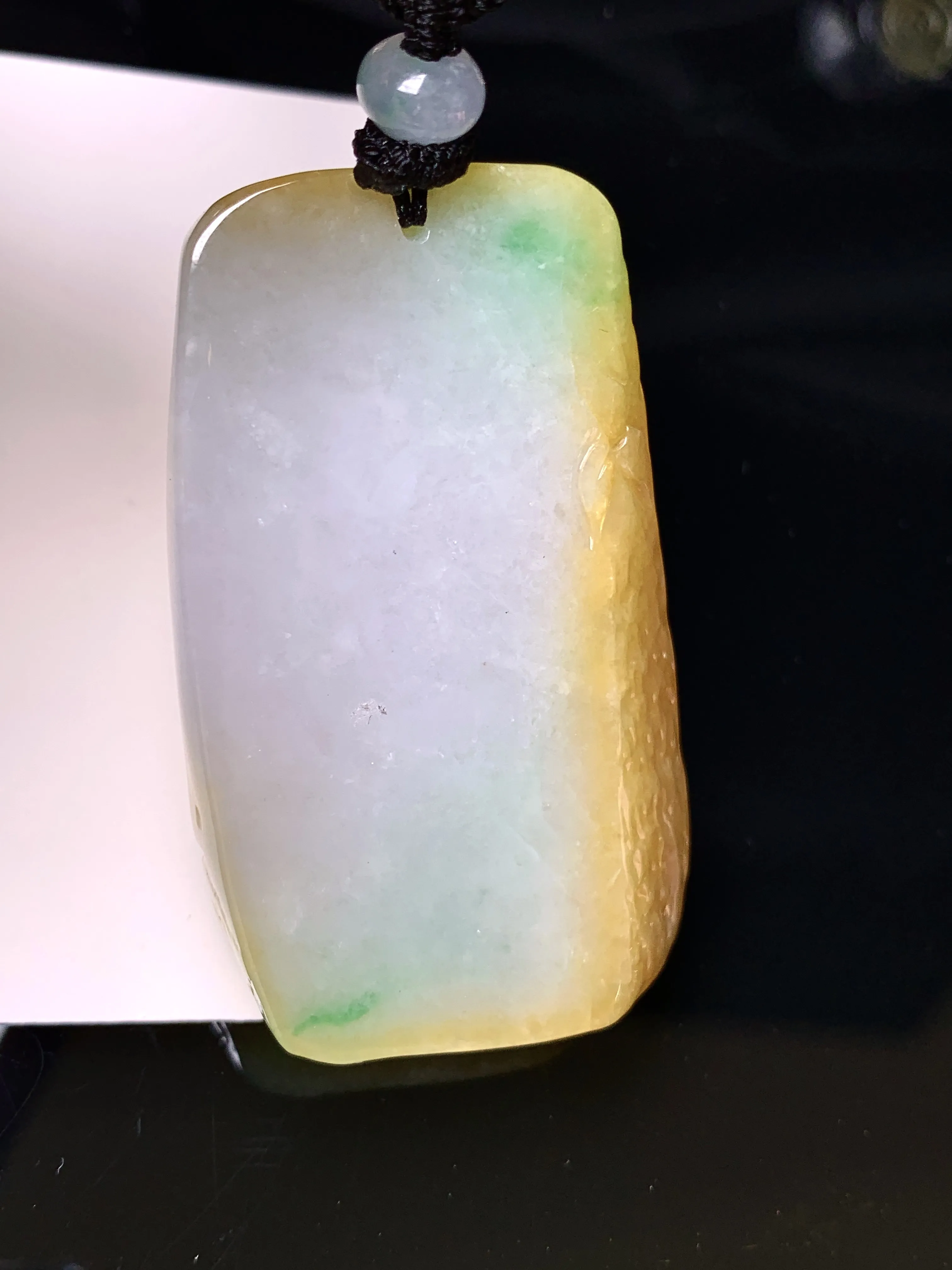 黄翡悟道吊坠 玉质细腻 色泽清新艳丽 整体尺寸50.8*31*10.2