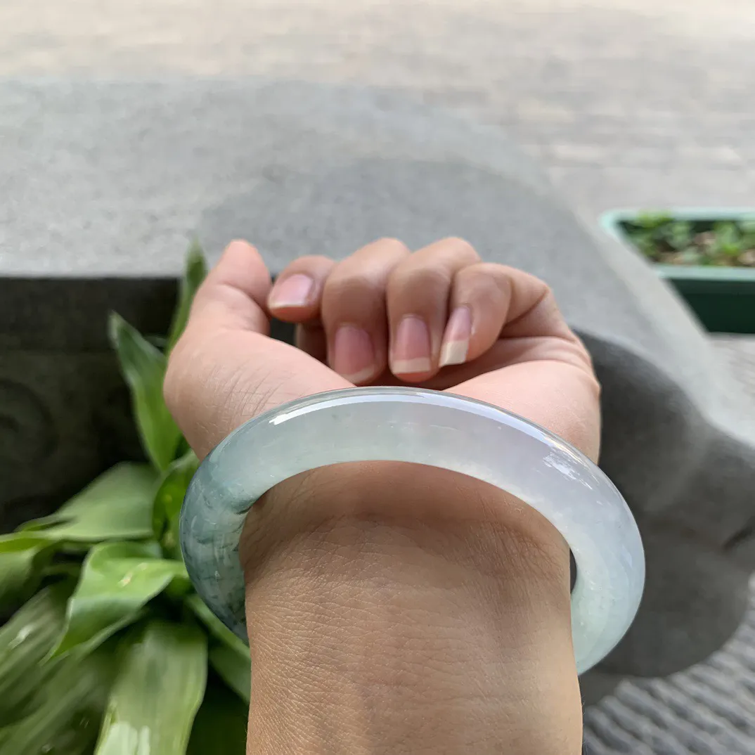 圈口 57.4-11【冰种飘花圆条手镯】圆条57 58可戴