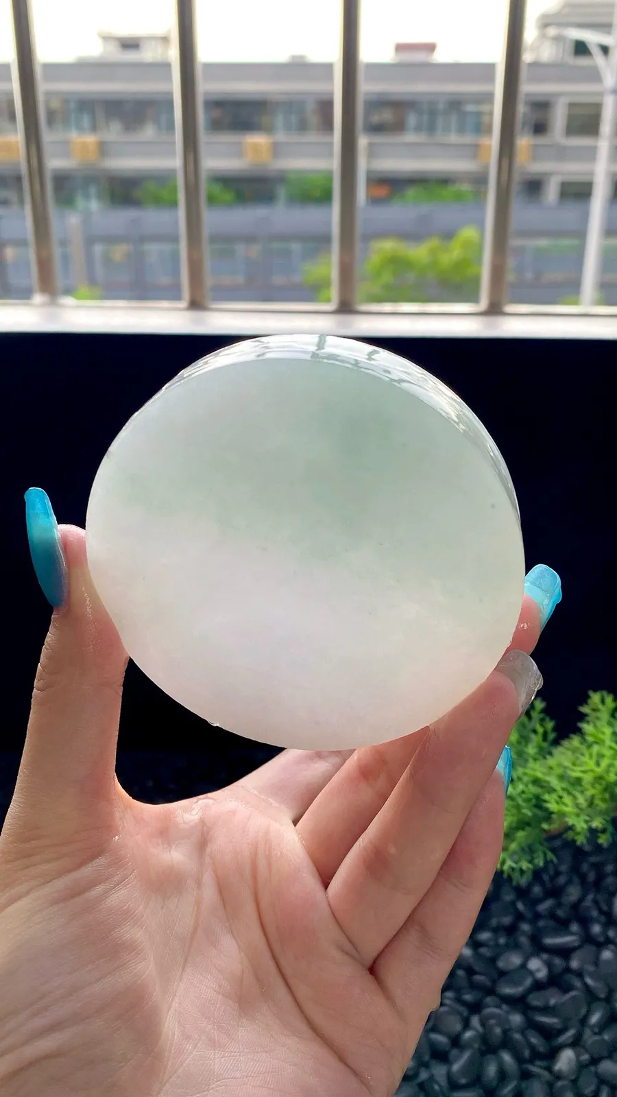 大圈口冰粉晴绿宽版镯饼，⭕️正圈最大做64，圆条最大做60