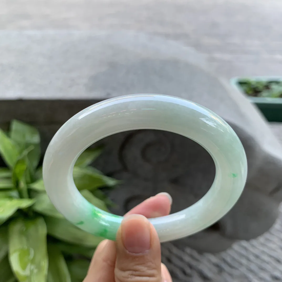 圈口56.7-11.3 【飘绿圆条手镯】圆条56 57可戴