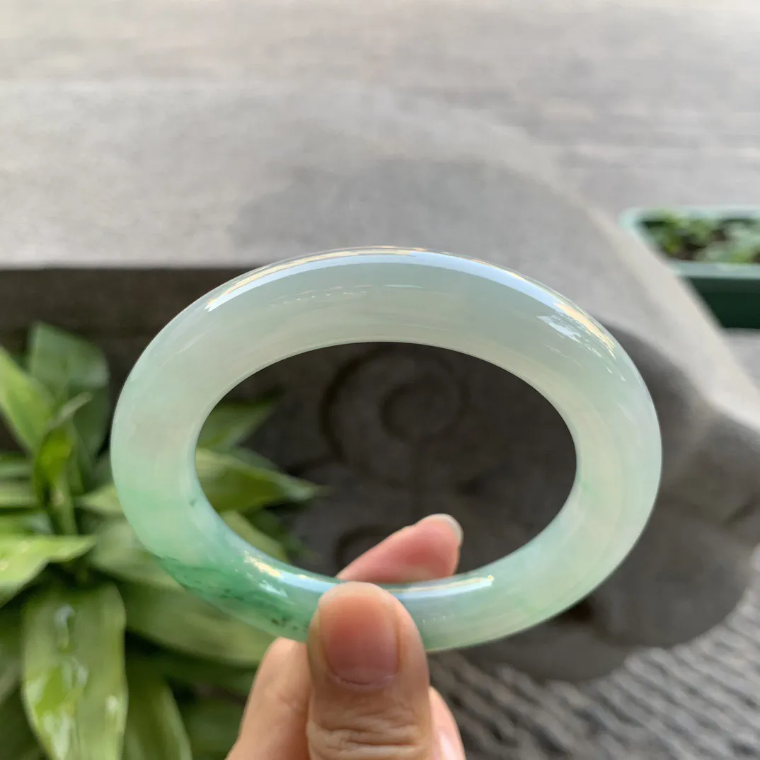 圈口 56.6-11.4【冰飘绿圆条手镯】圆条56 57可戴