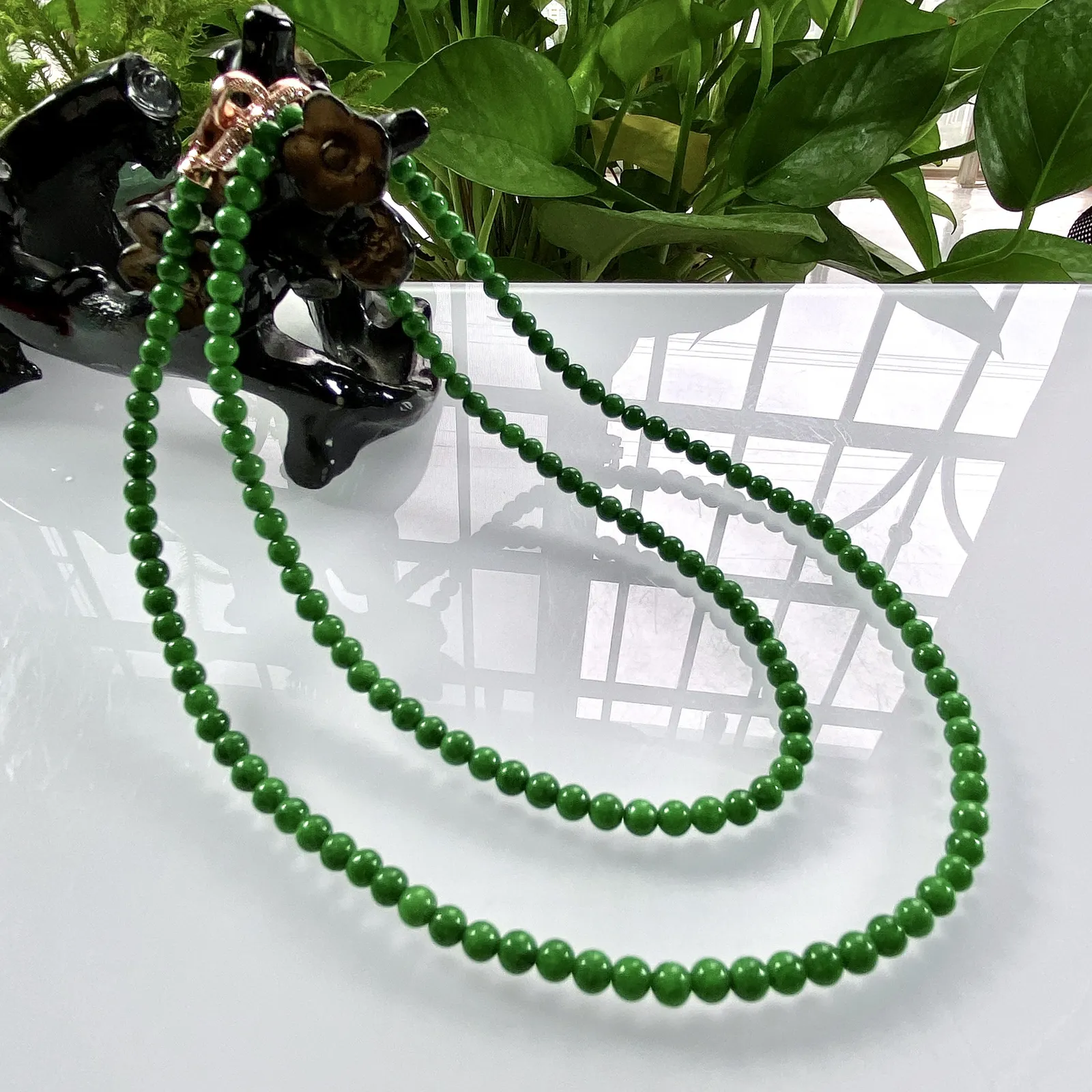 缅甸天然翡翠A货，卡4.2水润满绿阳绿小米珠小圆珠项链手链，尺寸：4.2mm/155颗，长度610mm，重量：19.07g
