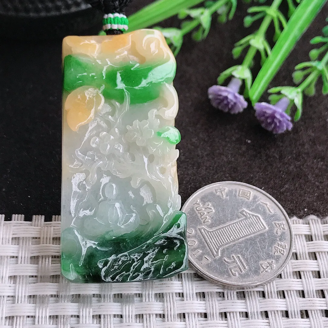 天然A货翡翠49.5/24.5/7.2老坑精美温润三彩山水牌吊坠翡翠挂件