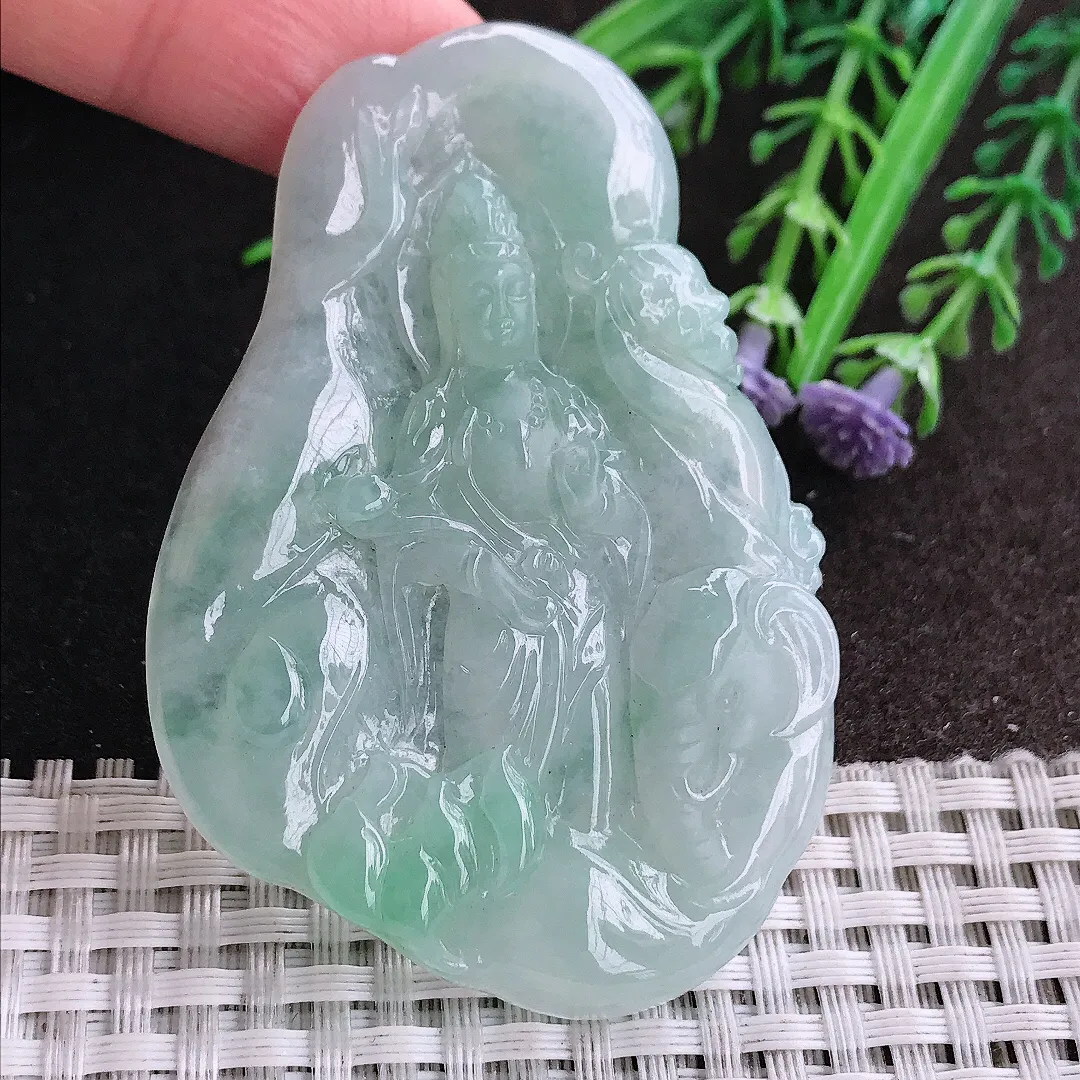 天然A货翡翠65/44.5/6.2老坑冰润起胶冰晴普贤菩萨吊坠翡翠挂件