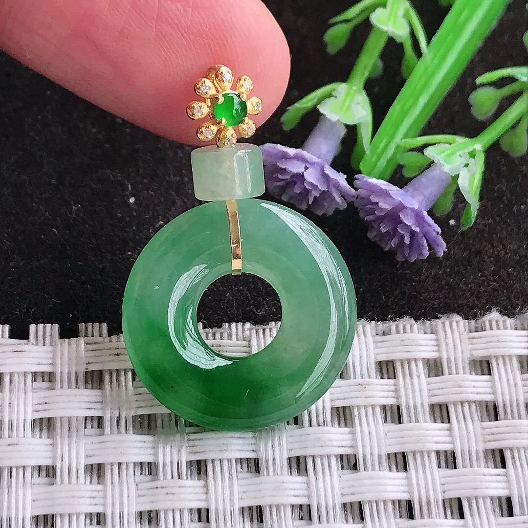 天然A货翡翠19.4/3.9老坑18k金镶嵌冰阳绿平安扣玉环吊坠翡翠挂件