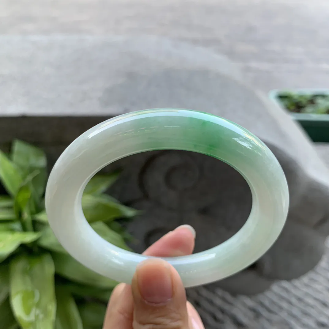 圈口56.7-11.3 【飘绿圆条手镯】圆条56 57可戴