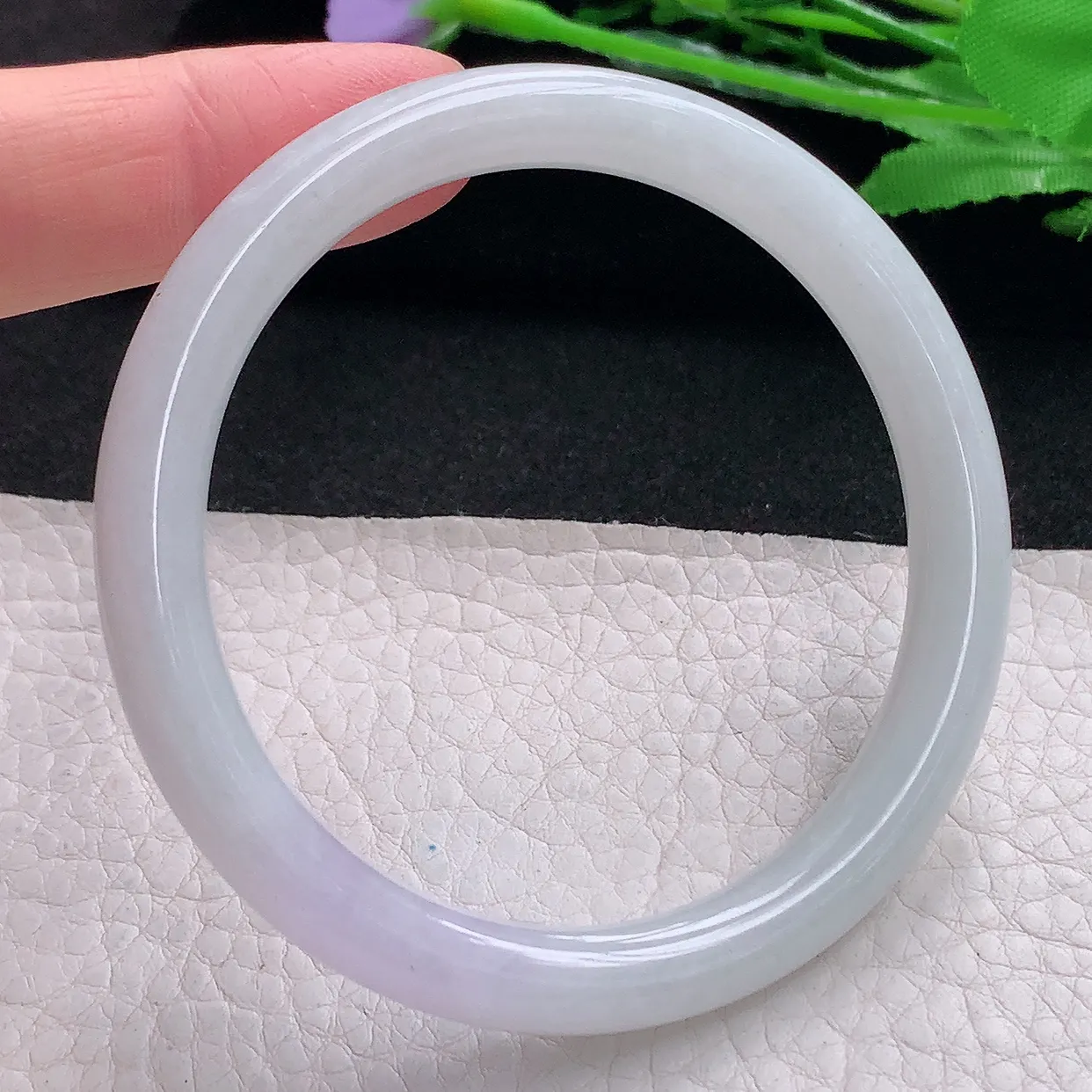 xx自然光55.8*8.2*7.6叮当镯 缅甸翡翠A货玉手镯飘紫秀气圆条玉手环 美人镯