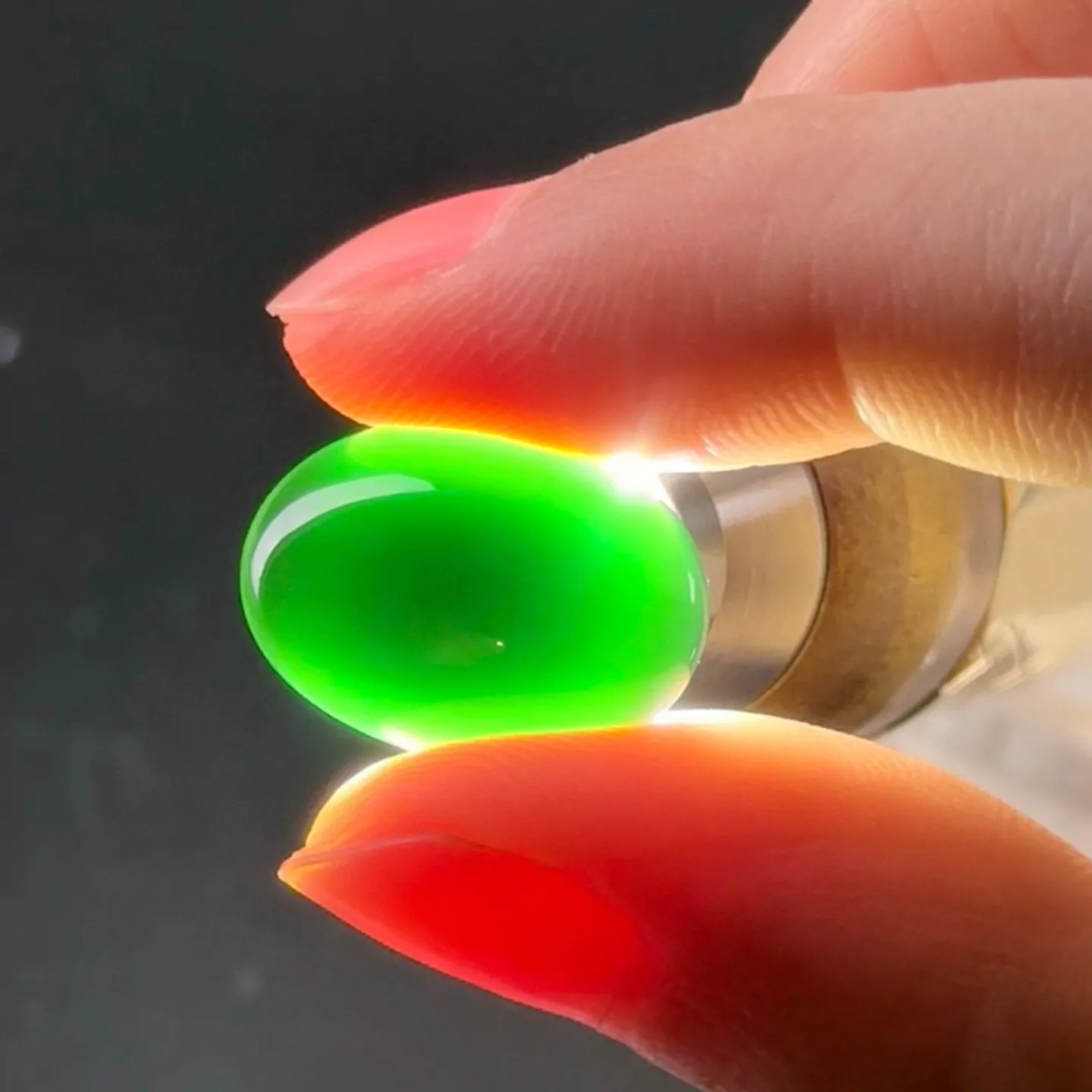 墨翠蛋面裸石 种好色正 黑度极好 打灯通透 油性十足 尺寸19.1