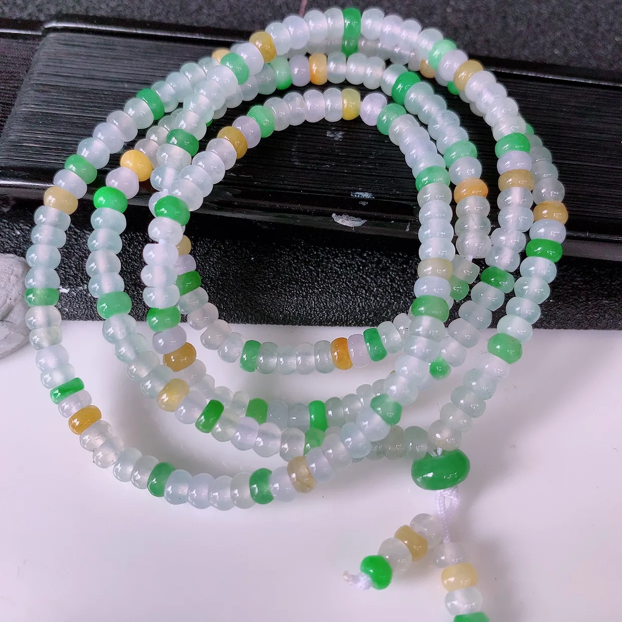 自然光实拍，冰种多宝翡翠项链，多彩翡翠珠链， 颜色丰富，料子细腻，高档大气  自戴送礼佳品！#001.1取一尺寸4mm