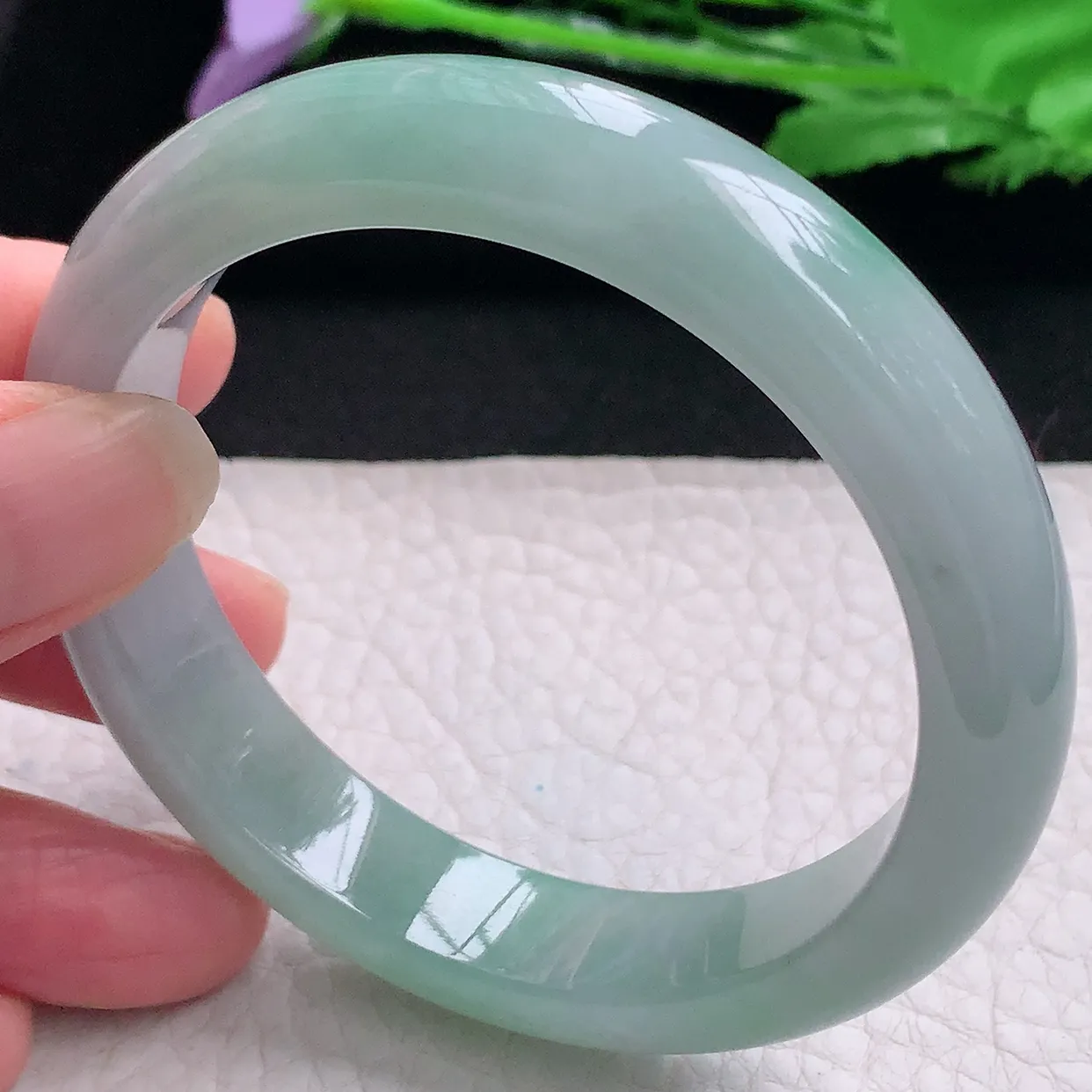 pj自然光55.8*12.3*8平安镯 缅甸翡翠A货玉手镯水灵飘绿宽边玉手环