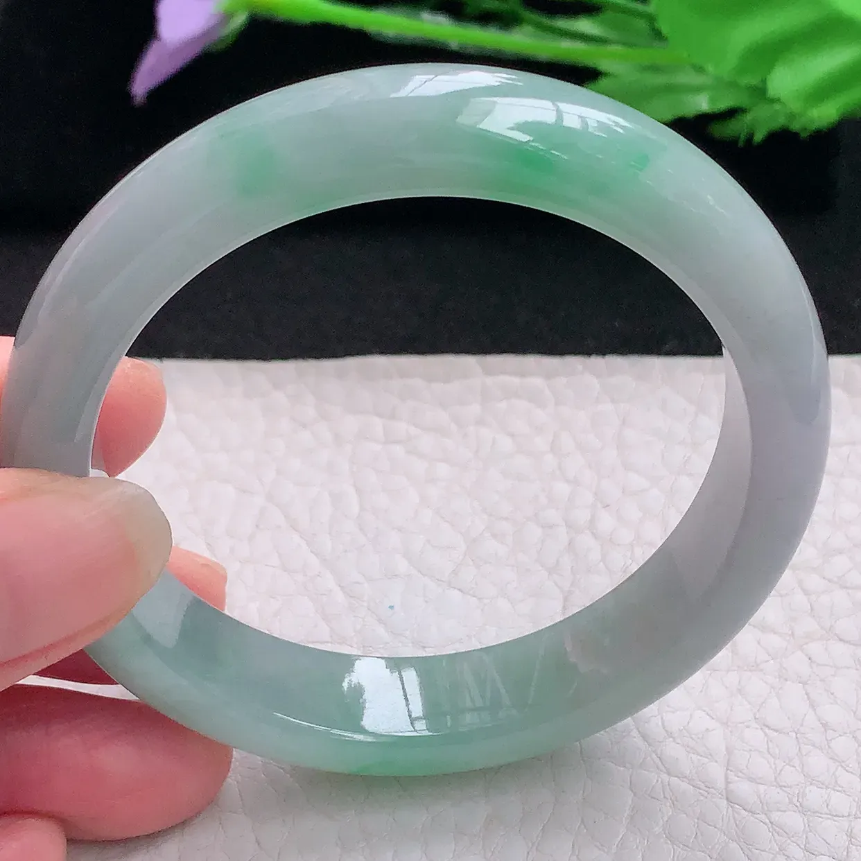 pj自然光55.8*12.3*8平安镯 缅甸翡翠A货玉手镯水灵飘绿宽边玉手环