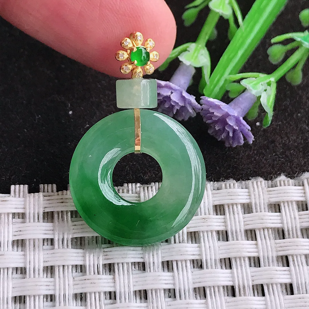 天然A货翡翠19.4/3.9老坑18k金镶嵌冰阳绿平安扣玉环吊坠翡翠挂件