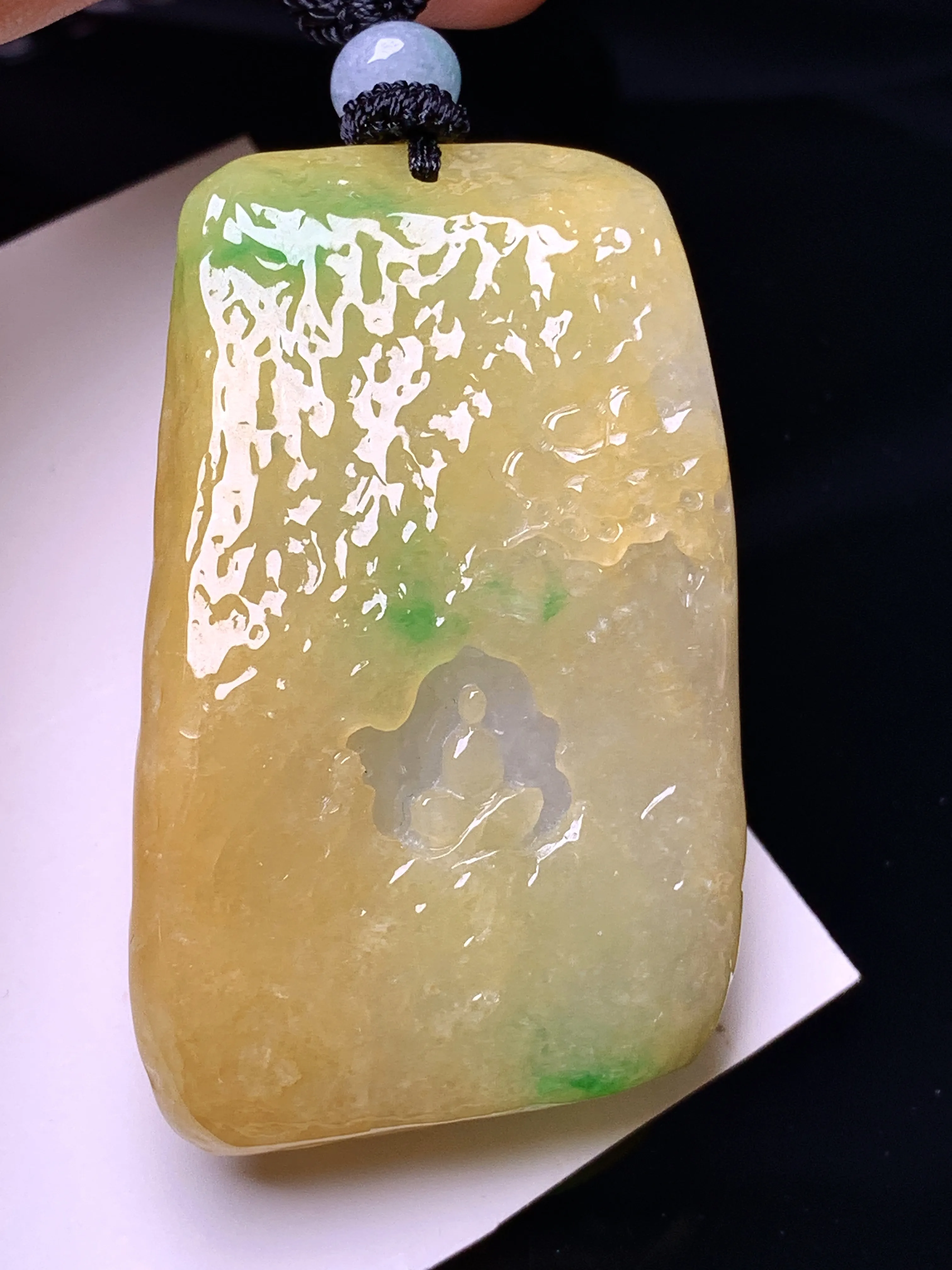 黄翡悟道吊坠 玉质细腻 色泽清新艳丽 整体尺寸50.8*31*10.2