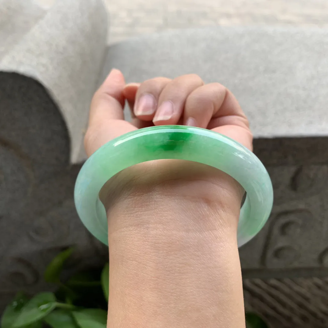 大圈口 62.5-11.8-9.6【飘阳绿正圈手镯】正圈62 63可戴
