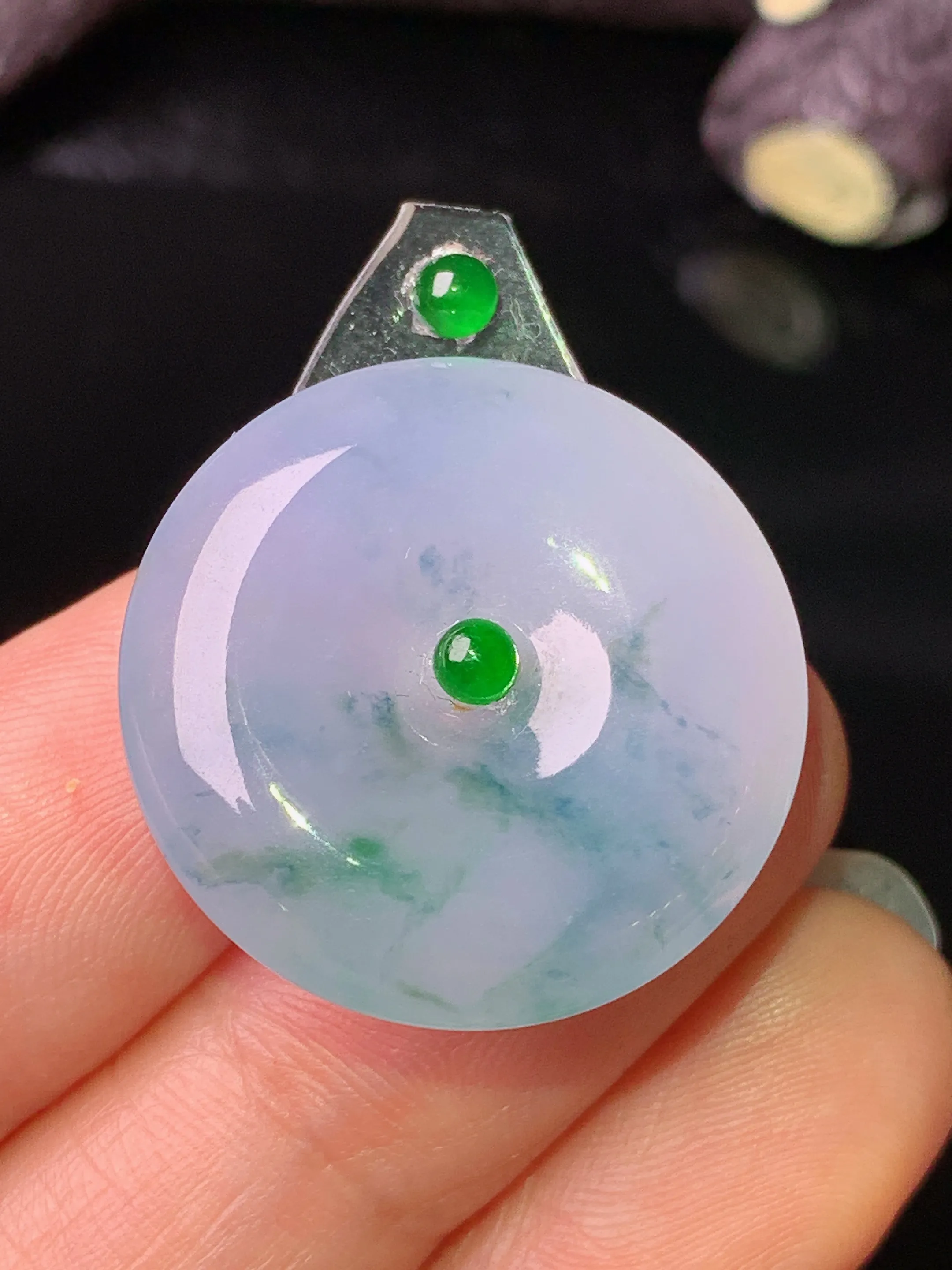 镶嵌款 紫罗兰飘花平安扣吊坠 玉质细腻 色泽清新艳丽 整体尺寸23.3*5.5